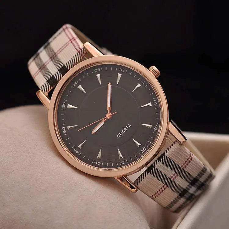 Stylish Minimalist Women's Watch with Markings