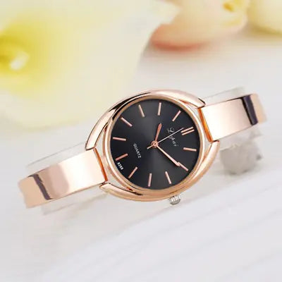 Fashionable Korean Alloy Women's Watch with Diamonds