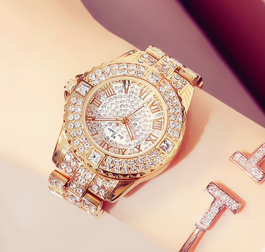 Full Diamond Women's Quartz Watch - Elegant Timepiece