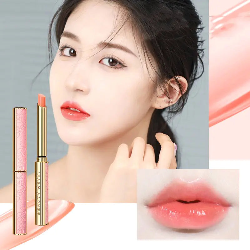 Petit Rouge à Lèvres Réchauffant Nude Poudré