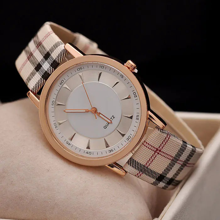 Stylish Minimalist Women's Watch with Markings