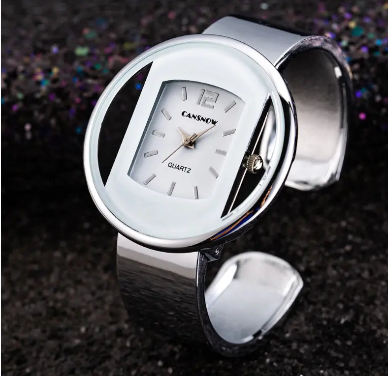 Fashionable Women's Steel Band Quartz Watch Bracelet