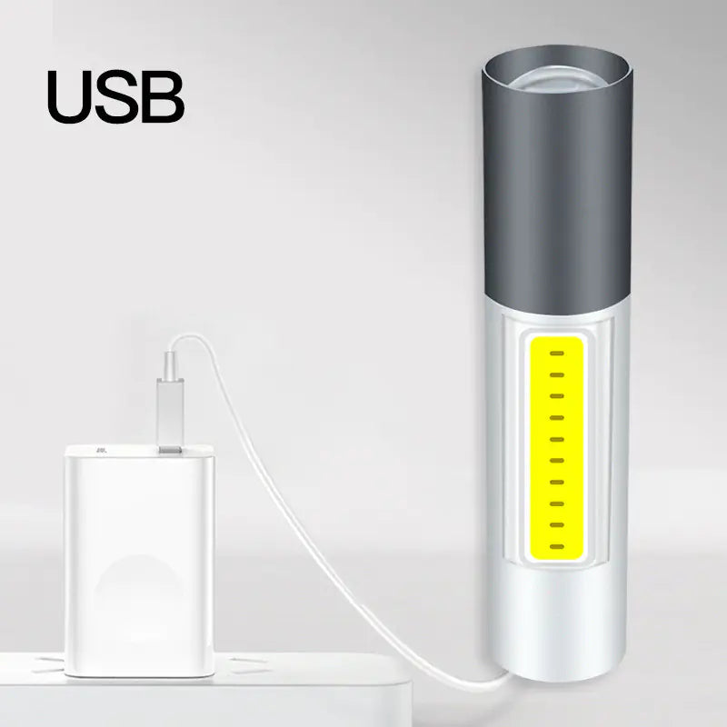 Lampe de poche LED en alliage d'aluminium portable avec zoom