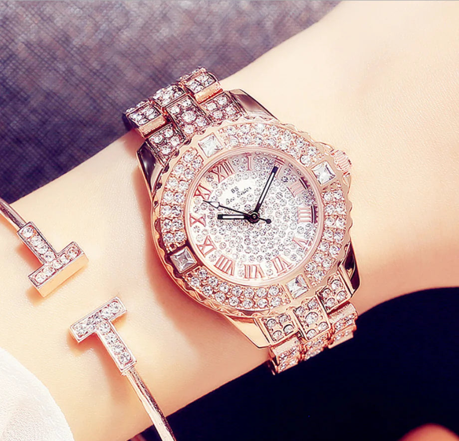 Full Diamond Women's Quartz Watch - Elegant Timepiece