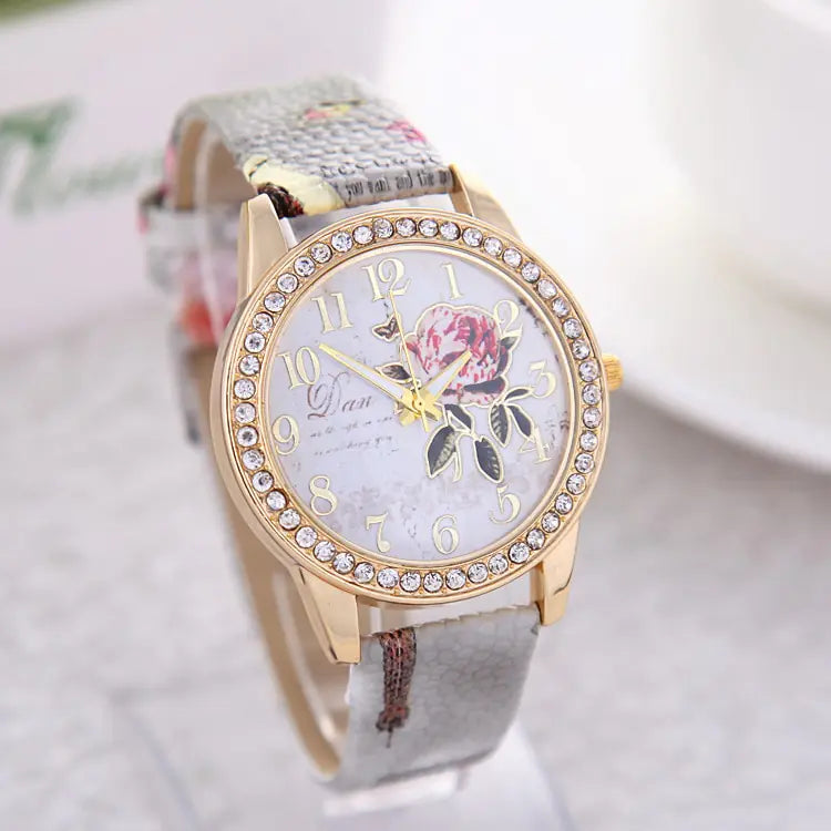 Chinese Floral Pattern Women's Quartz Watch with Leather Band