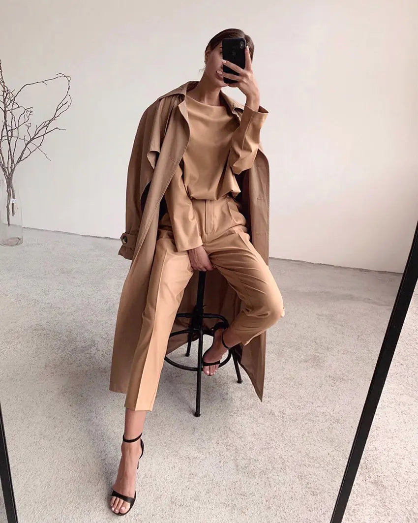 Fashionable Luxury Two-Piece Women's Spring Suit