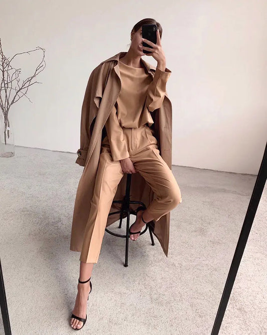 Fashionable Luxury Two-Piece Women's Spring Suit