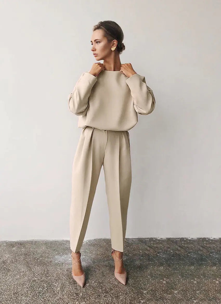Fashionable Luxury Two-Piece Women's Spring Suit
